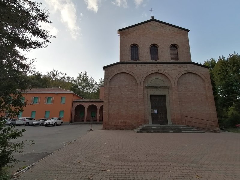 Chiesa di Calderino intitolata alla Beata Vergine del Rosario