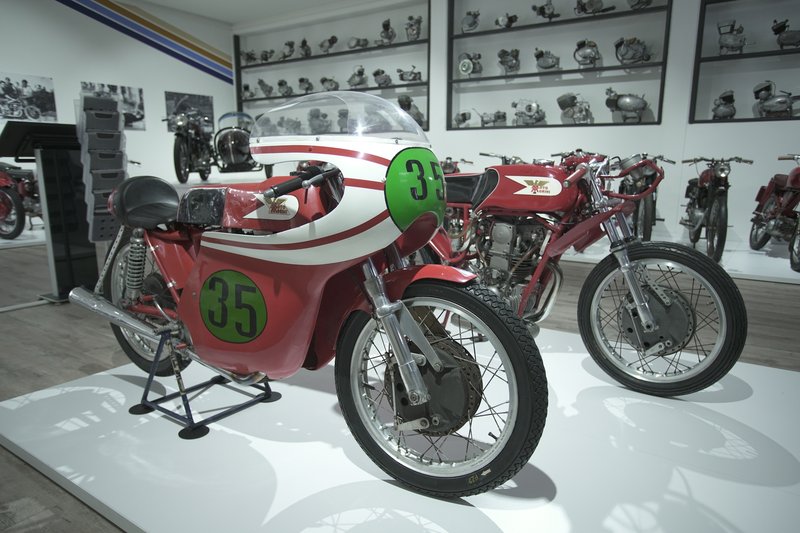 Moto Morini (1957) la bialbero più veloce del mondo